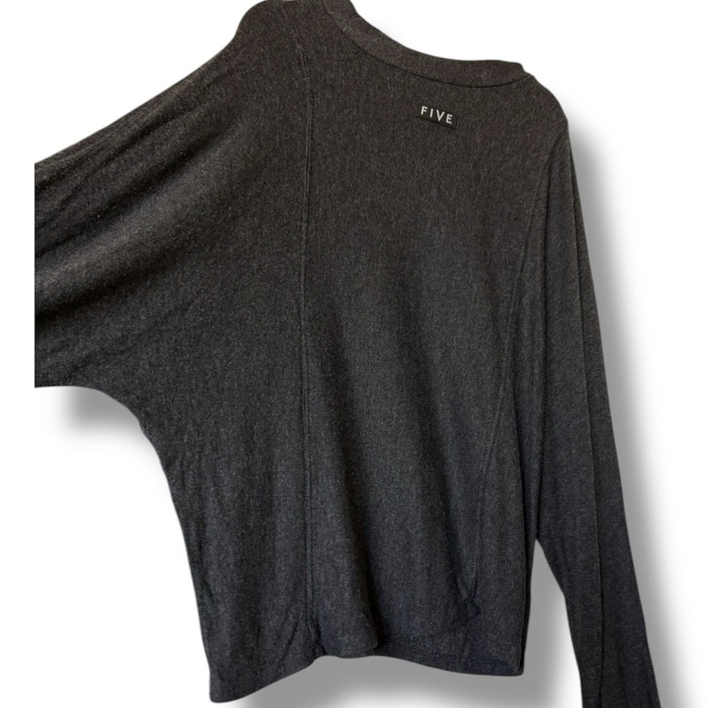 Bundle 2 Five Dancewear loose fitted pullover soft sweatshirts grey and black