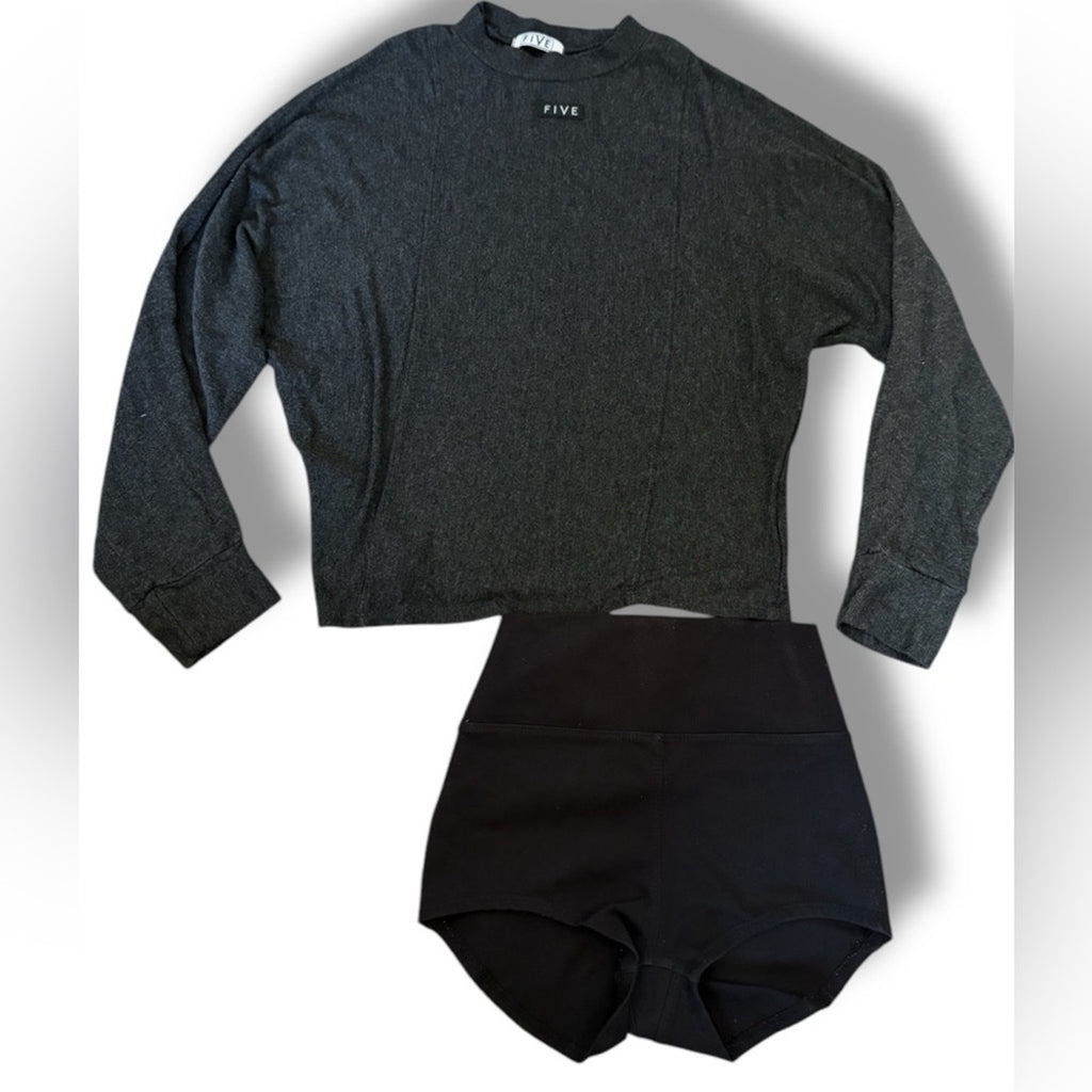 Bundle 2 Five Dancewear loose fitted pullover soft sweatshirts grey and black